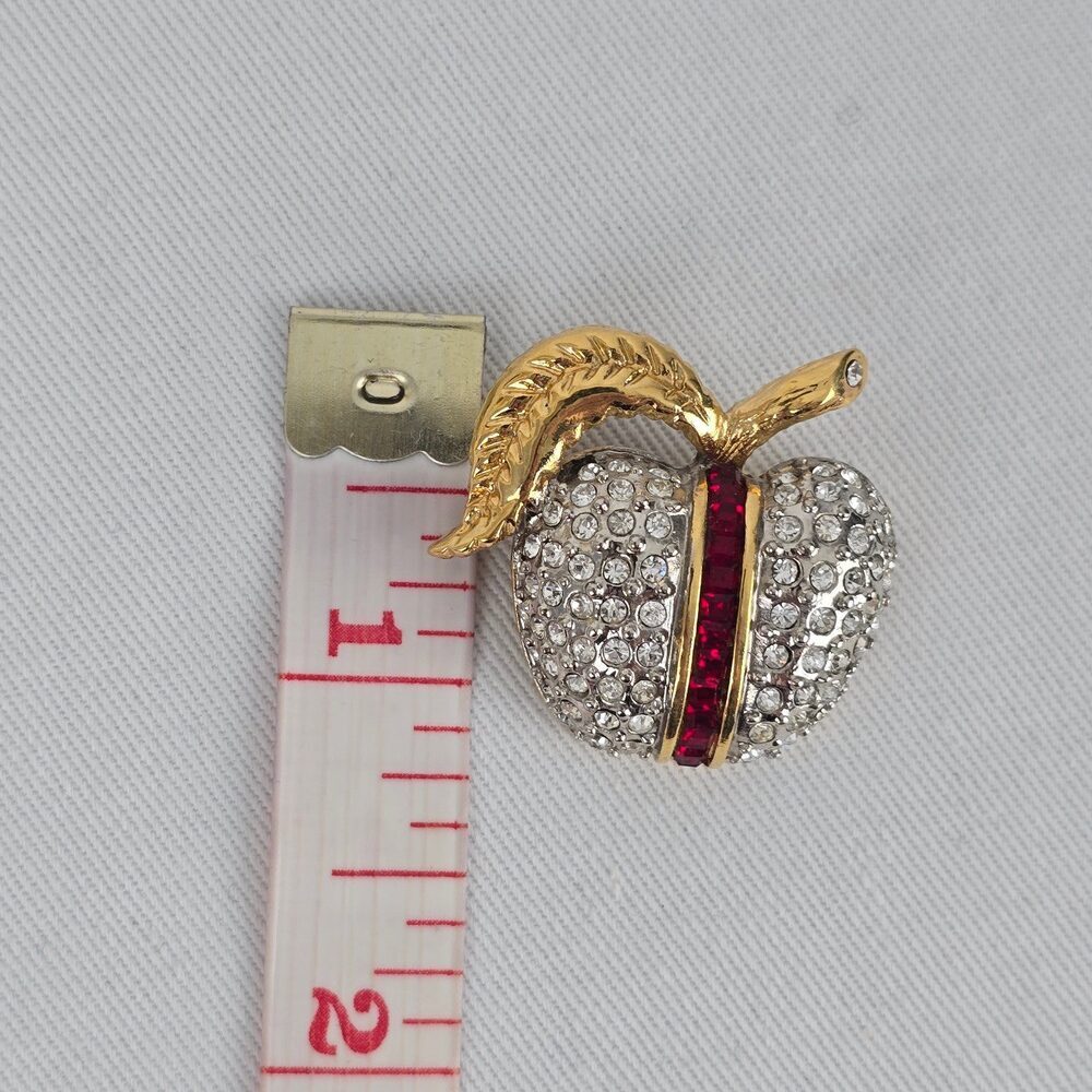 Vintage Butler Apple Brooch Gold Tone Rhinestone Crystal Fruit Pin Red Stripe - Picture 5 of 5